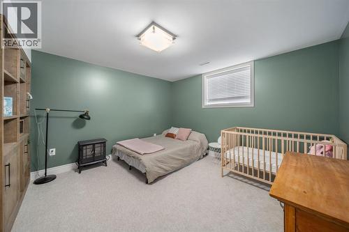 4482 Derby Street, Petrolia, ON - Indoor Photo Showing Bedroom