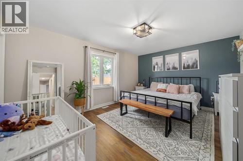 4482 Derby Street, Petrolia, ON - Indoor Photo Showing Bedroom