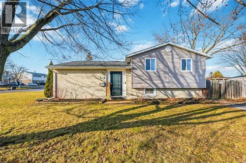 1178 Overlea CRESCENT  Sarnia, ON N7S 4E7