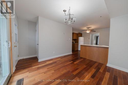 43 Patience Crescent, London South (South X), ON - Indoor Photo Showing Other Room