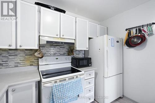 1807 Meadowbrook Road, Ottawa, ON - Indoor