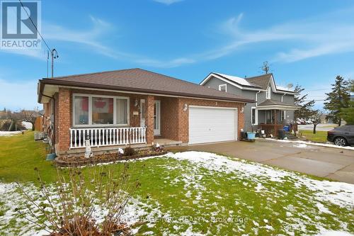 3 Borden Avenue, Port Colborne (Main Street), ON - Outdoor With Deck Patio Veranda