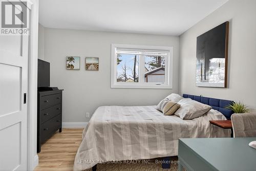 194 Snug Harbour Road, Kawartha Lakes (Fenelon), ON - Indoor Photo Showing Bedroom