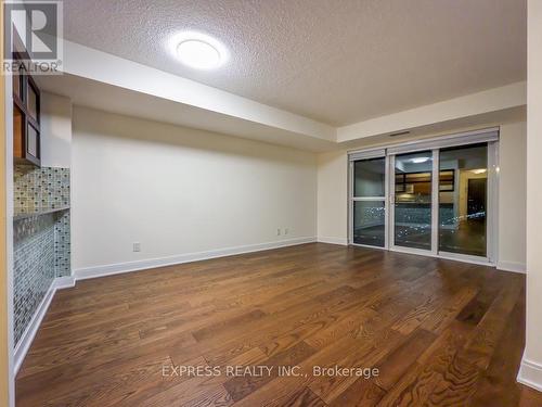 2806 - 125 Village Green Square, Toronto, ON - Indoor Photo Showing Other Room