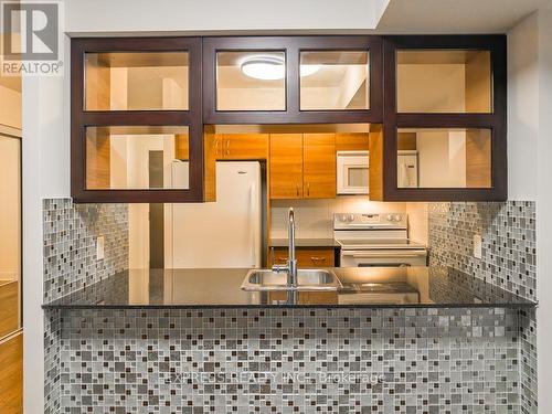 2806 - 125 Village Green Square, Toronto, ON - Indoor