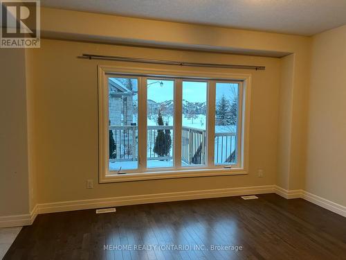 201 Spring Garden Drive, Waterloo, ON - Indoor Photo Showing Other Room