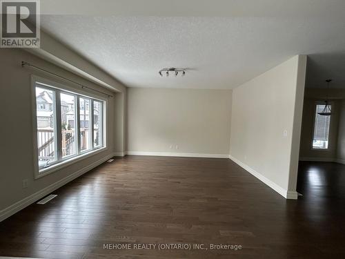 201 Spring Garden Drive, Waterloo, ON - Indoor Photo Showing Other Room