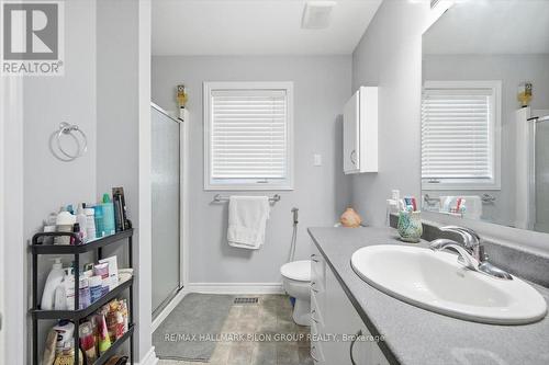 504 Allegro Way, Ottawa, ON - Indoor Photo Showing Bathroom