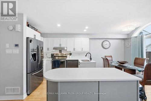 504 Allegro Way, Ottawa, ON - Indoor Photo Showing Kitchen