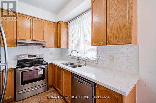 12 Eaglefield Gate, Brampton, ON - Indoor Photo Showing Kitchen With Double Sink