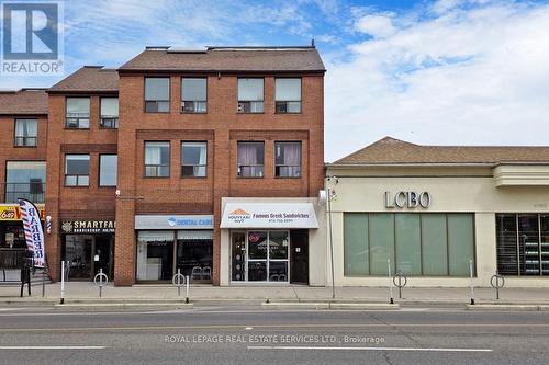 2184 Bloor Street W, Toronto, ON 
