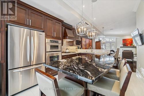 3 - 120 Bronte Road, Oakville (Br Bronte), ON - Indoor Photo Showing Kitchen