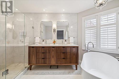 Primary Bedroom Ensuite - 3 - 120 Bronte Road, Oakville (Br Bronte), ON - Indoor Photo Showing Bathroom