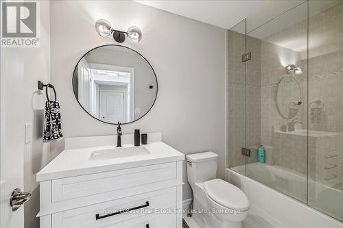 3 - 120 Bronte Road, Oakville (Br Bronte), ON - Indoor Photo Showing Bathroom