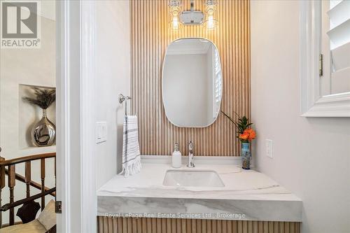 3 - 120 Bronte Road, Oakville (Br Bronte), ON - Indoor Photo Showing Bathroom