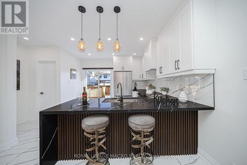 38 Glendale Avenue N, Hamilton, ON - Indoor