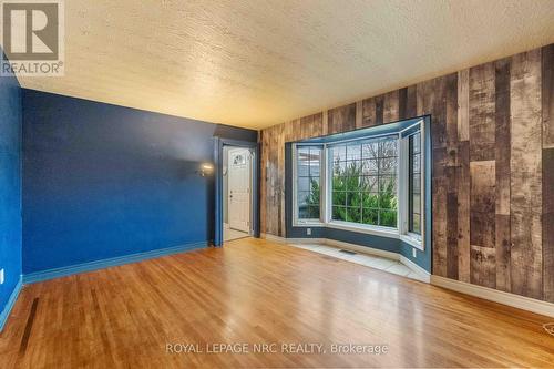 23 Verne Avenue, Welland (Broadway), ON - Indoor Photo Showing Other Room