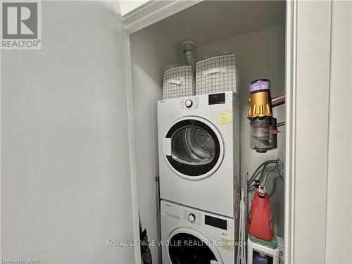 1114 - 15 Wellington Street S, Kitchener, ON - Indoor Photo Showing Laundry Room
