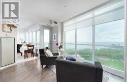 2304 - 215 FORT YORK BOULEVARD  Toronto, ON M5V 4A2