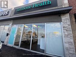 724 LAKESHORE ROAD E  Mississauga, ON L5G 1J6