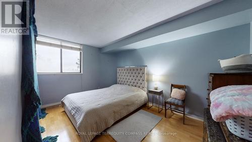 208 - 1155 Bough Beeches Boulevard, Mississauga, ON - Indoor Photo Showing Bedroom