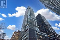 2208 - 39 ROEHAMPTON AVENUE  Toronto, ON M4P 0G1