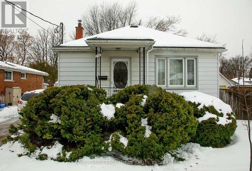 198 KINGSCOURT AVENUE  Kingston (East Of Sir John A. Blvd), ON K7K 4P8