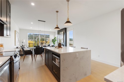 613 Madrona Pl  Langford, BC V9B 6C6