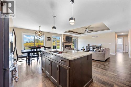 565 Spokane Boulevard, St Clair, ON - Indoor Photo Showing Other Room