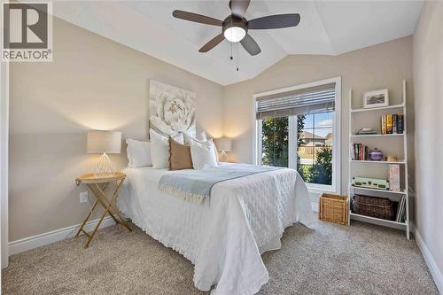565 Spokane Boulevard, St Clair, ON - Indoor Photo Showing Bedroom