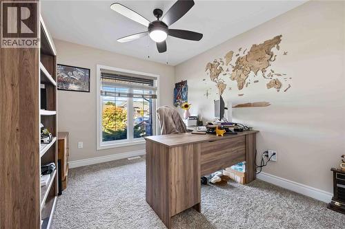 565 Spokane Boulevard, St Clair, ON - Indoor