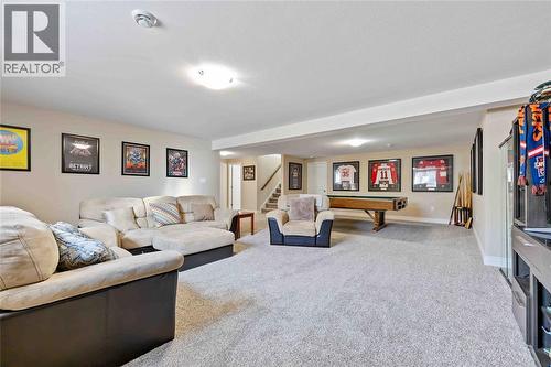 565 Spokane Boulevard, St Clair, ON - Indoor