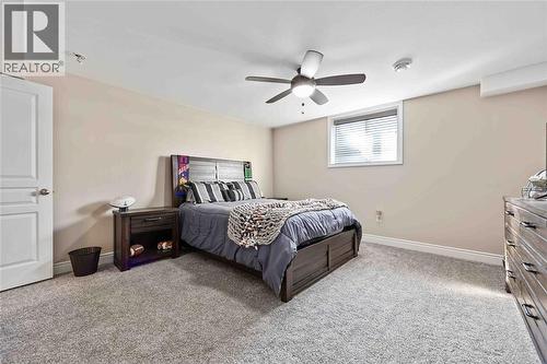 565 Spokane Boulevard, St Clair, ON - Indoor Photo Showing Bedroom
