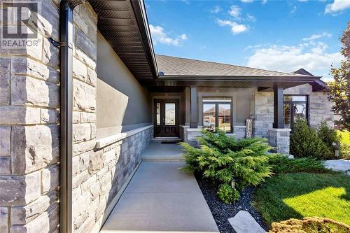 565 Spokane Boulevard, St Clair, ON - Outdoor