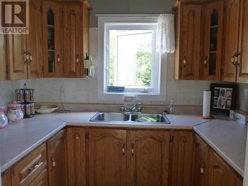 15 Loop Road, Terra Nova, NL - Indoor Photo Showing Kitchen With Double Sink