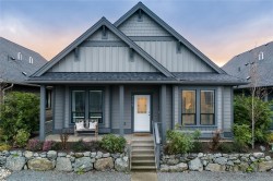 759 Briarwood Dr  Parksville, BC V9P 0G5