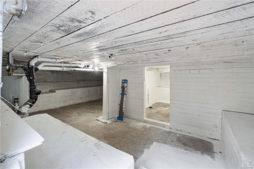 656 Lambert Ave, Nanaimo, BC 