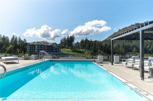 1006-2000 Hannington Rd  Langford, BC V9B 6R6