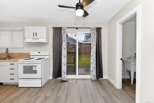 4575 Arrowsmith Rd, Port Alberni, BC 