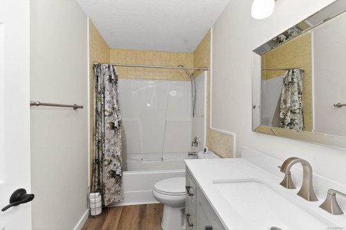 4575 Arrowsmith Rd, Port Alberni, BC 