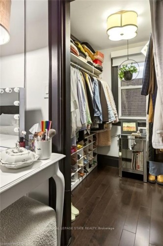 17 Gary Avenue, Hamilton, ON - Indoor Photo Showing Other Room