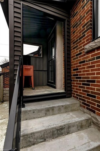 17 Gary Avenue, Hamilton, ON - Outdoor