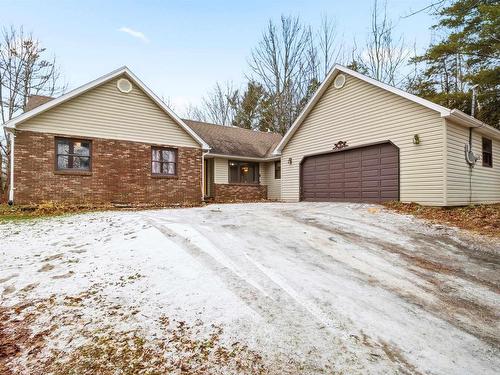 44 Lakewood Drive Extension, Brooklyn, NS 