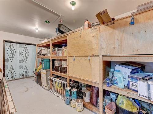 Rangement - 204-2475 Av. Aumont, Brossard, QC - Indoor