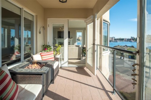 303-50 Songhees Rd, Victoria, BC - Outdoor With Deck Patio Veranda With Exterior