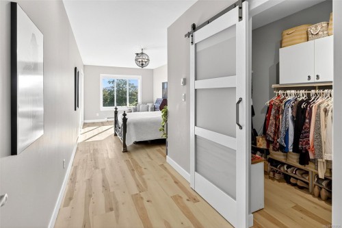 303-50 Songhees Rd, Victoria, BC - Indoor