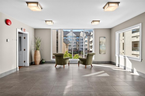 303-50 Songhees Rd, Victoria, BC - Indoor