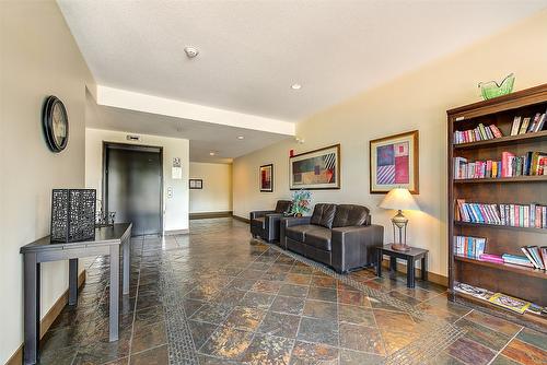 209-3521 Carrington Road, West Kelowna, BC - Indoor