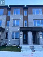 555 VINE CLIFF BOULEVARD  Markham, ON L6C 3N4
