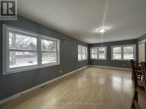 9406 Sideroad 5 Side Road, Erin, ON - Indoor Photo Showing Other Room